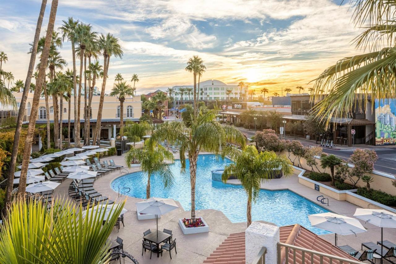 Crowne Plaza Phoenix - Chandler Golf Resort By Ihg Exterior foto