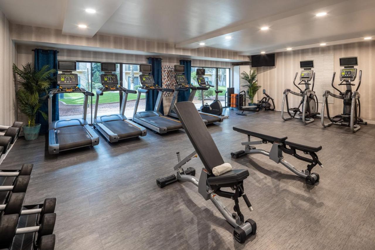 Crowne Plaza Phoenix - Chandler Golf Resort By Ihg Exterior foto
