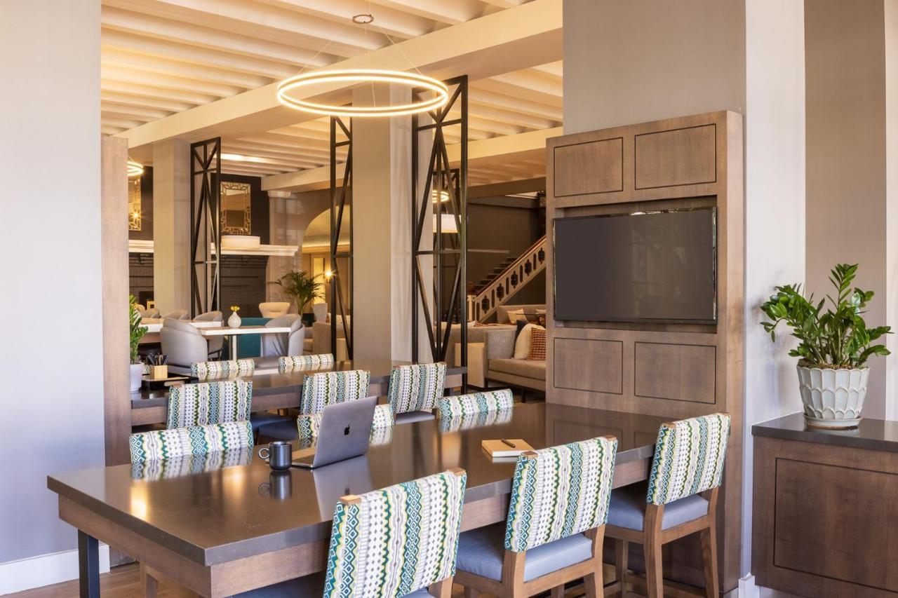 Crowne Plaza Phoenix - Chandler Golf Resort By Ihg Exterior foto