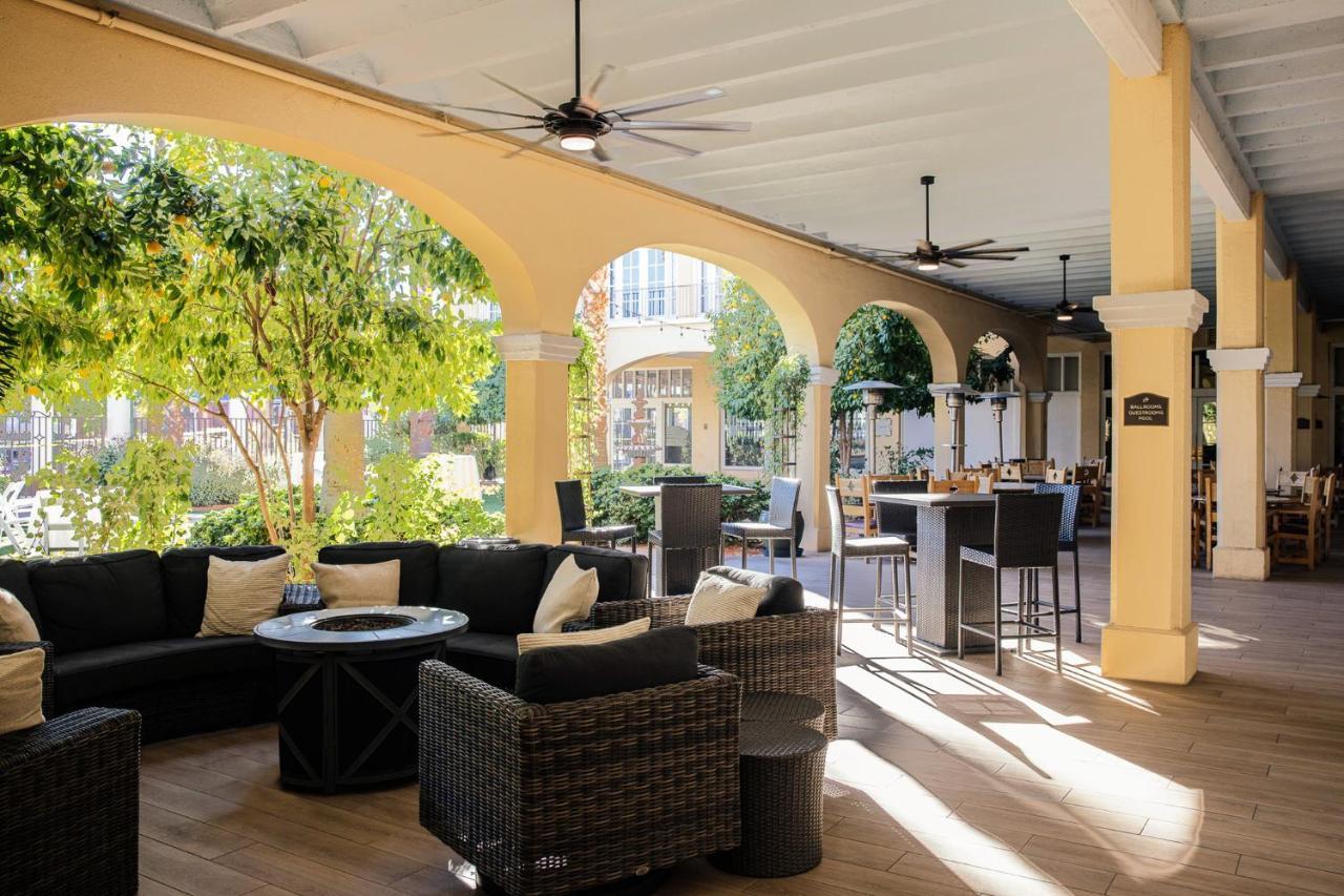 Crowne Plaza Phoenix - Chandler Golf Resort By Ihg Exterior foto