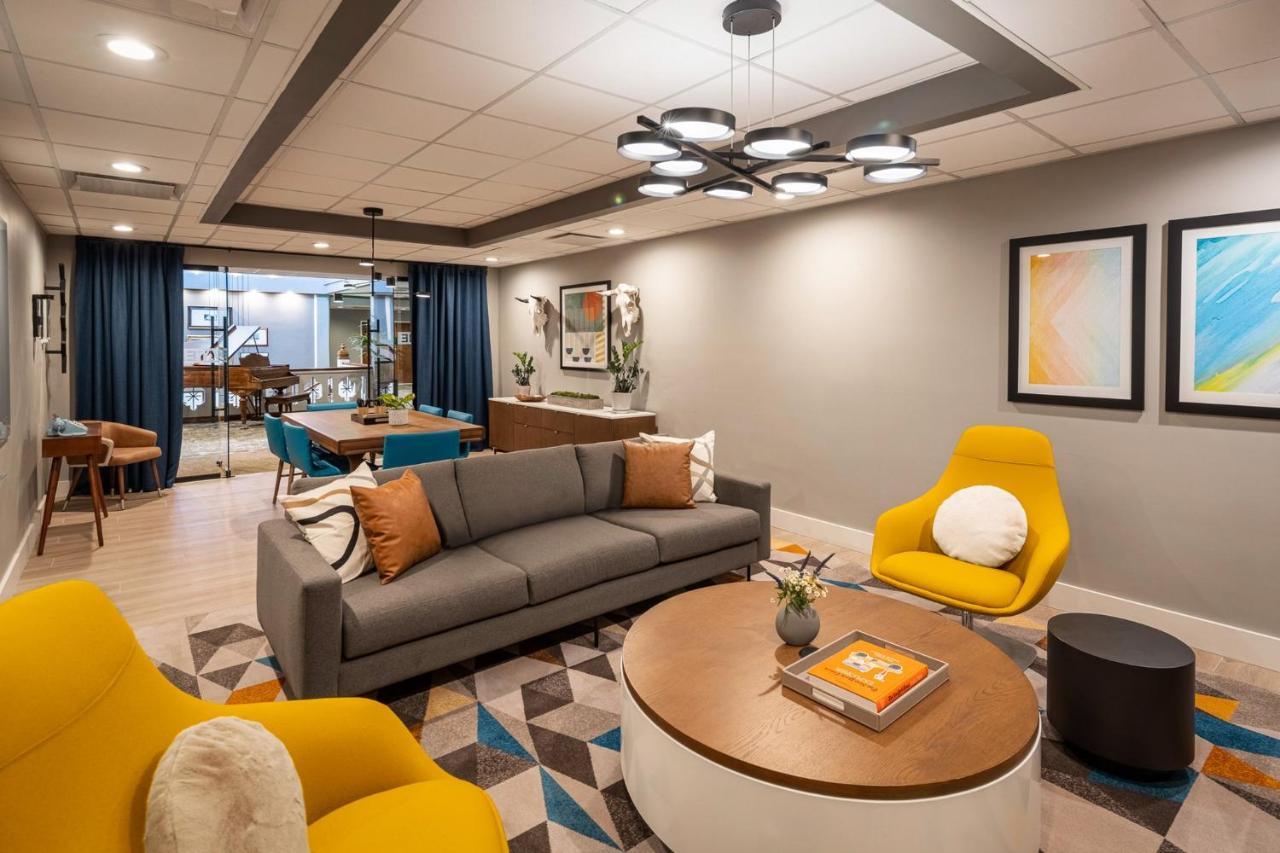 Crowne Plaza Phoenix - Chandler Golf Resort By Ihg Exterior foto