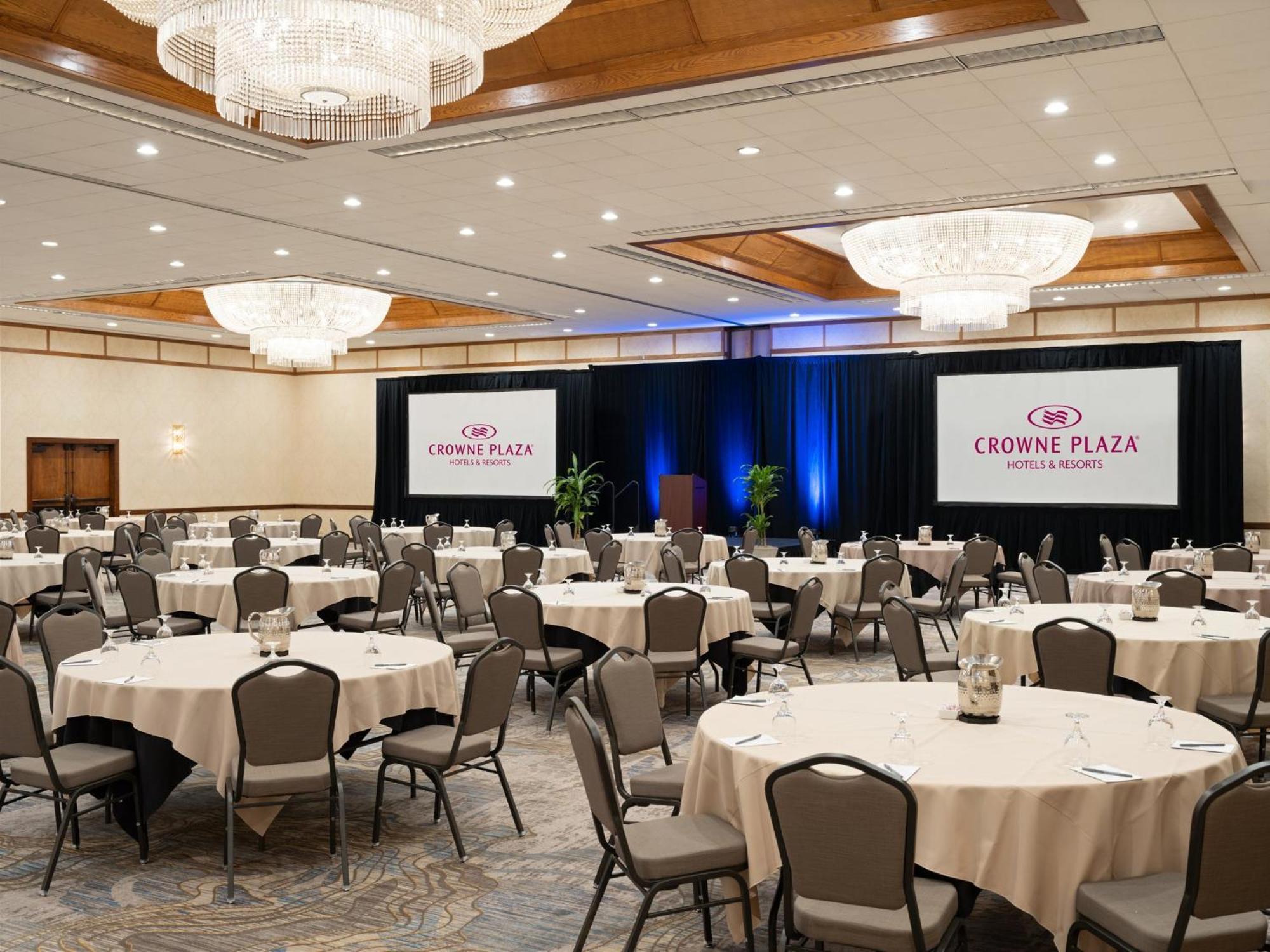 Crowne Plaza Phoenix - Chandler Golf Resort By Ihg Exterior foto