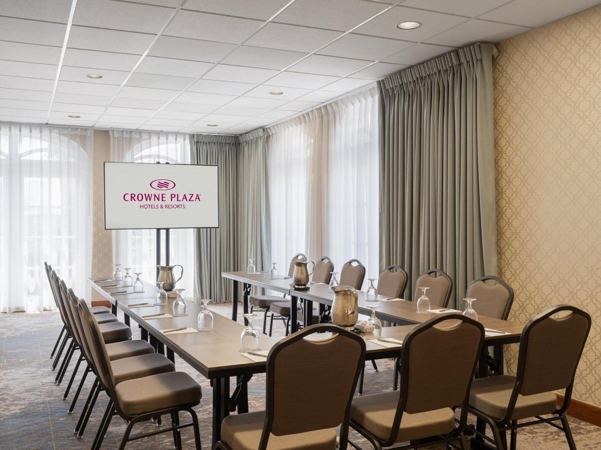 Crowne Plaza Phoenix - Chandler Golf Resort By Ihg Exterior foto