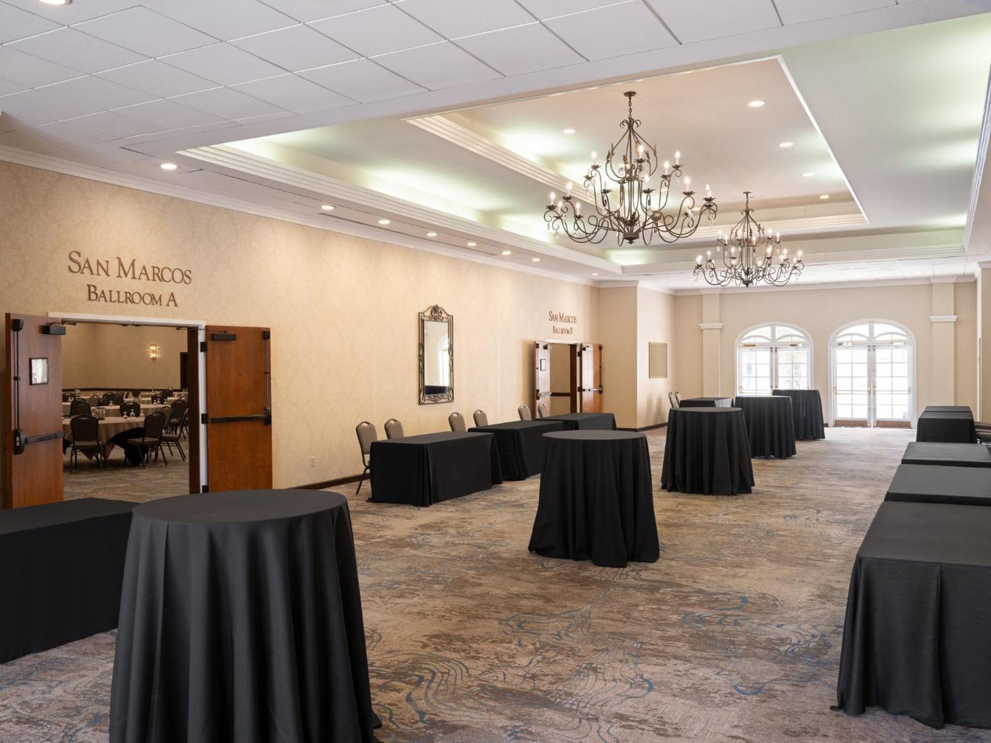 Crowne Plaza Phoenix - Chandler Golf Resort By Ihg Exterior foto